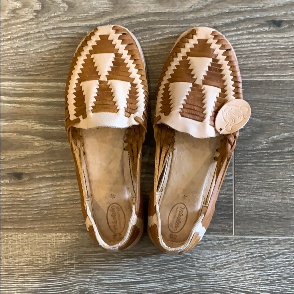 Handmade Two Tone Leather Sandals